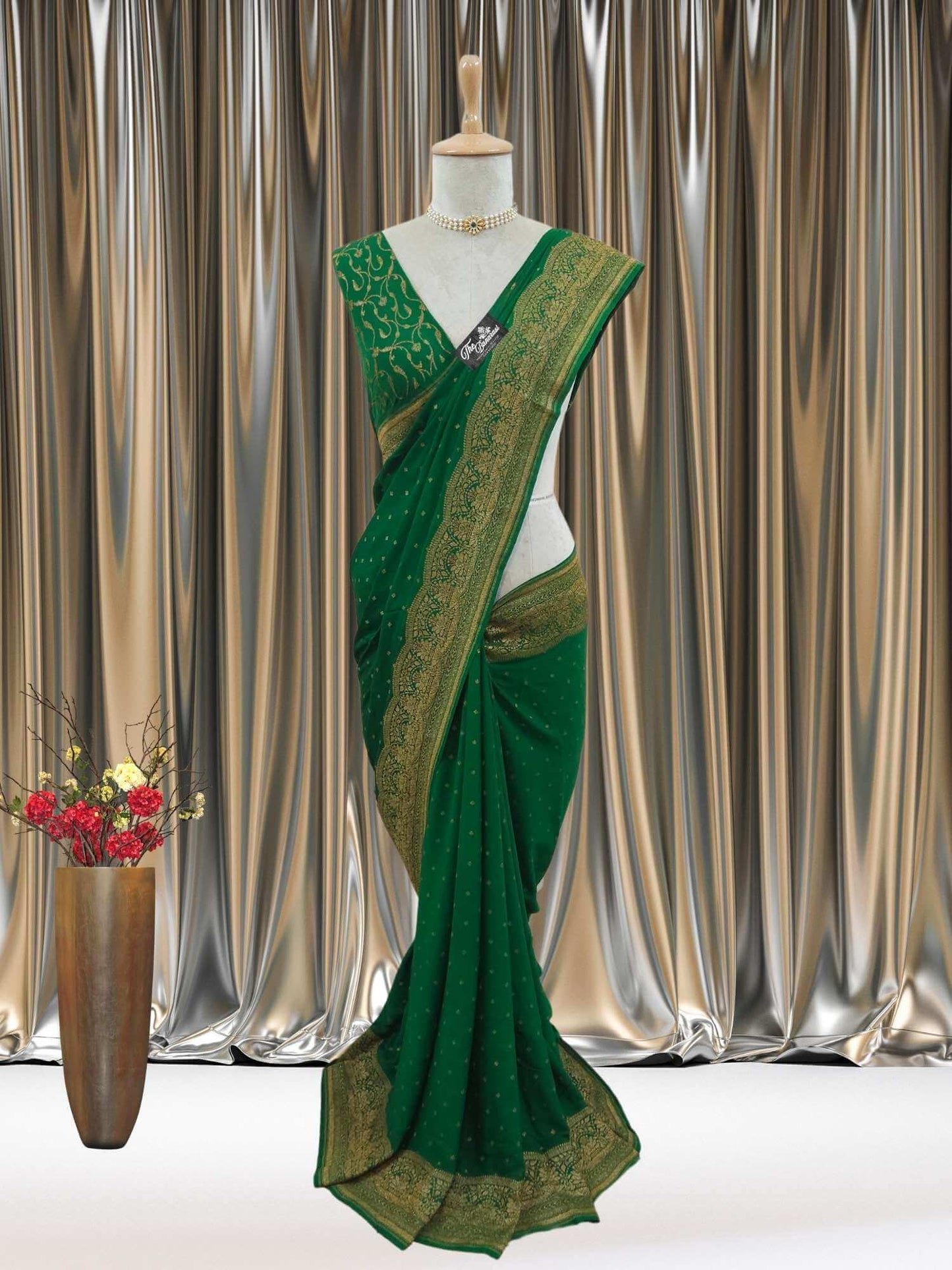 Forest Green Crep Georgette Handwoven Banarasi Saree with Antique Zari Work - Full View