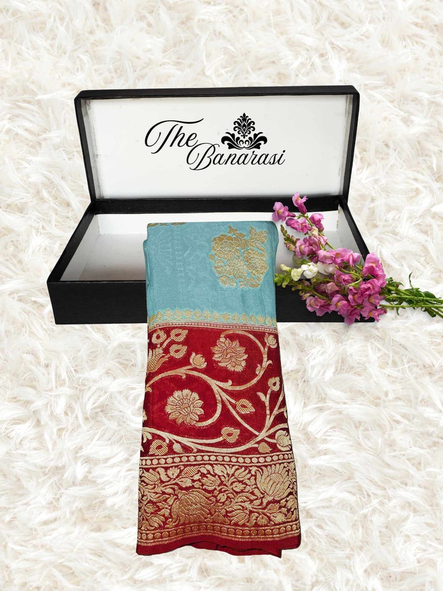 Lightweight Two Tone Handloom Chiffon Banarasi Saree with Gold Zari Work - Partial View
