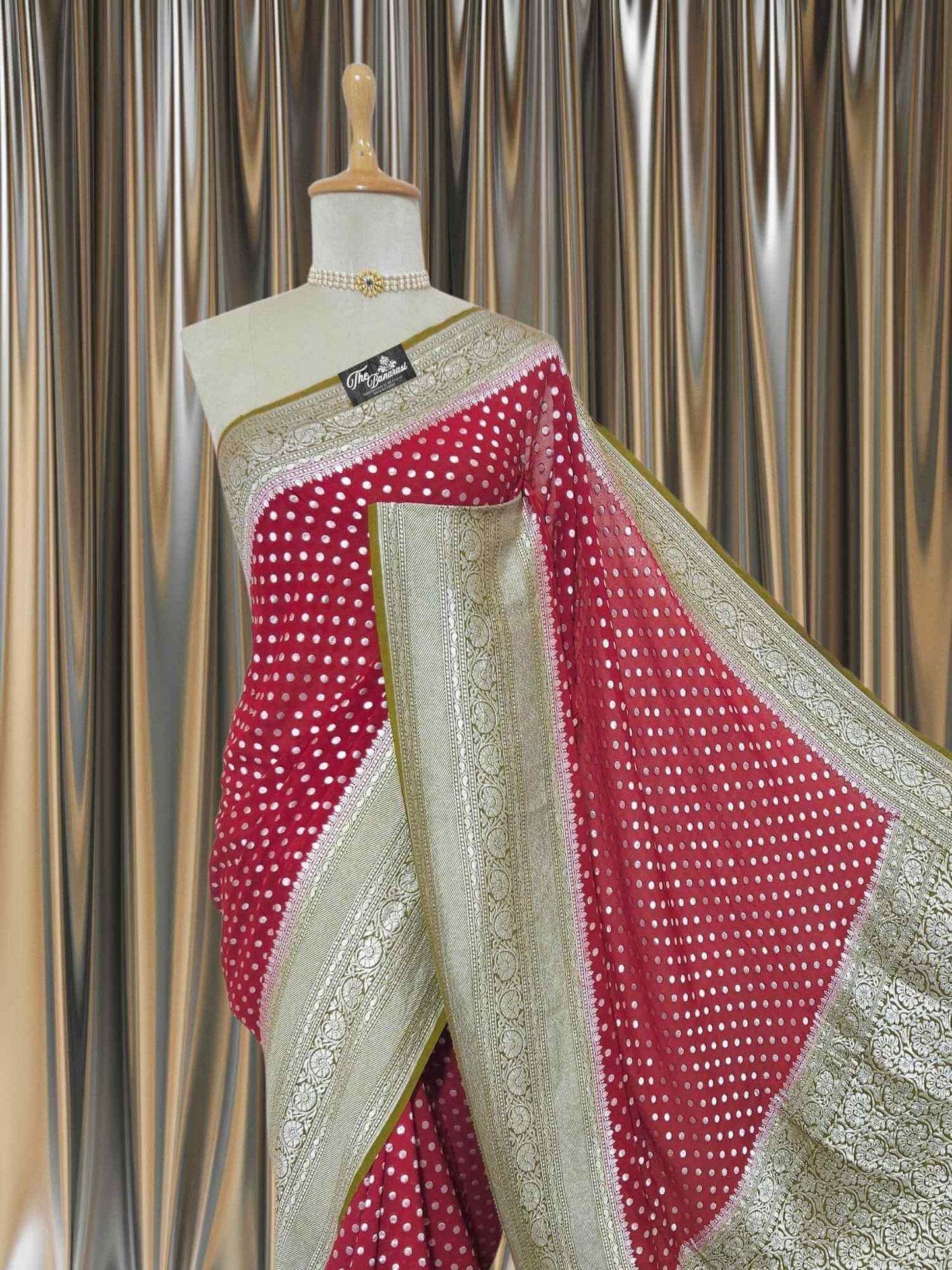 Two-hue Khaddi Georgette Water Zari Banarasi Handloom Saree