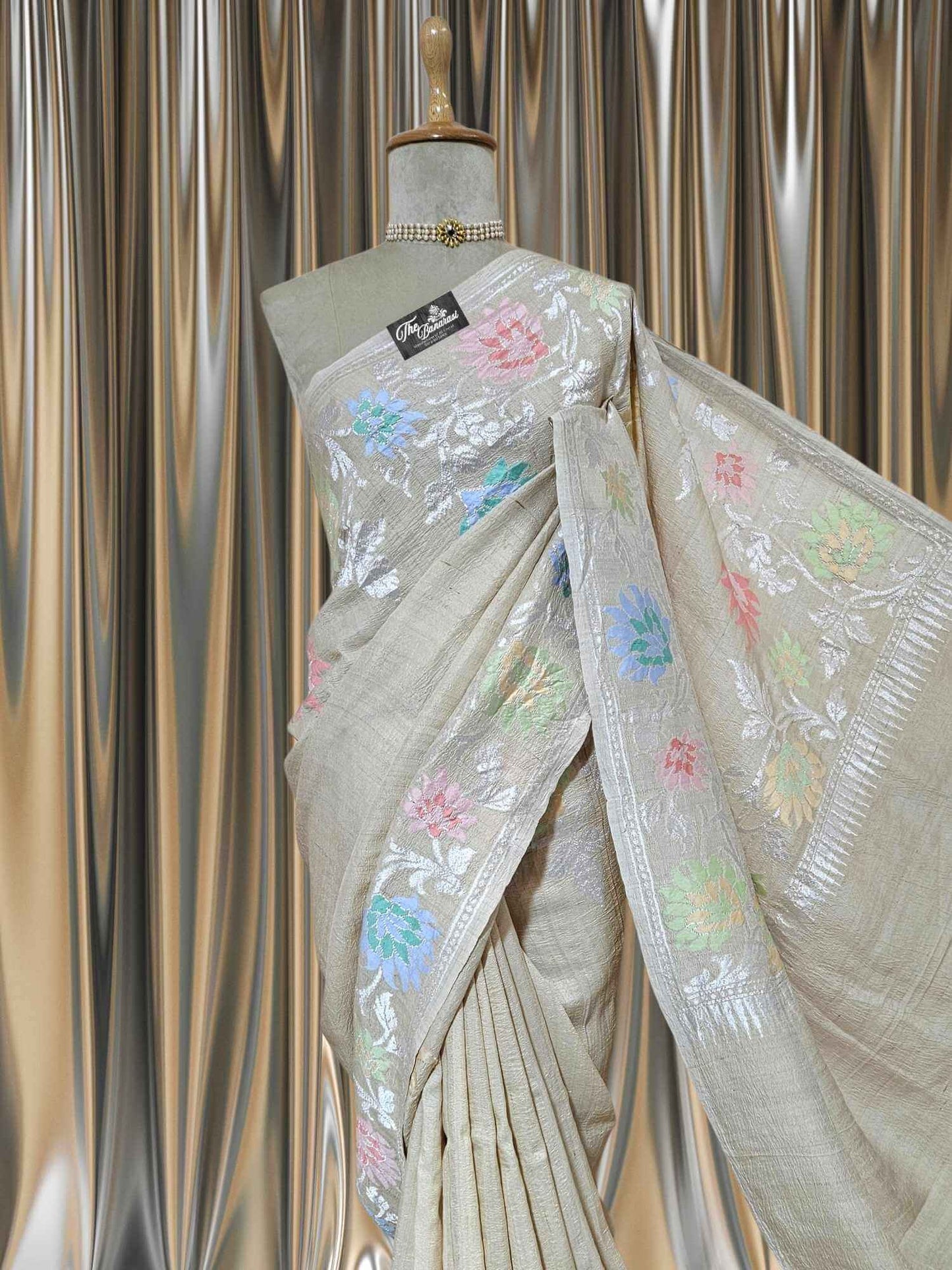 Pearl White Pure Tussar Georgette Meenakari Design Banarasi Handloom Saree