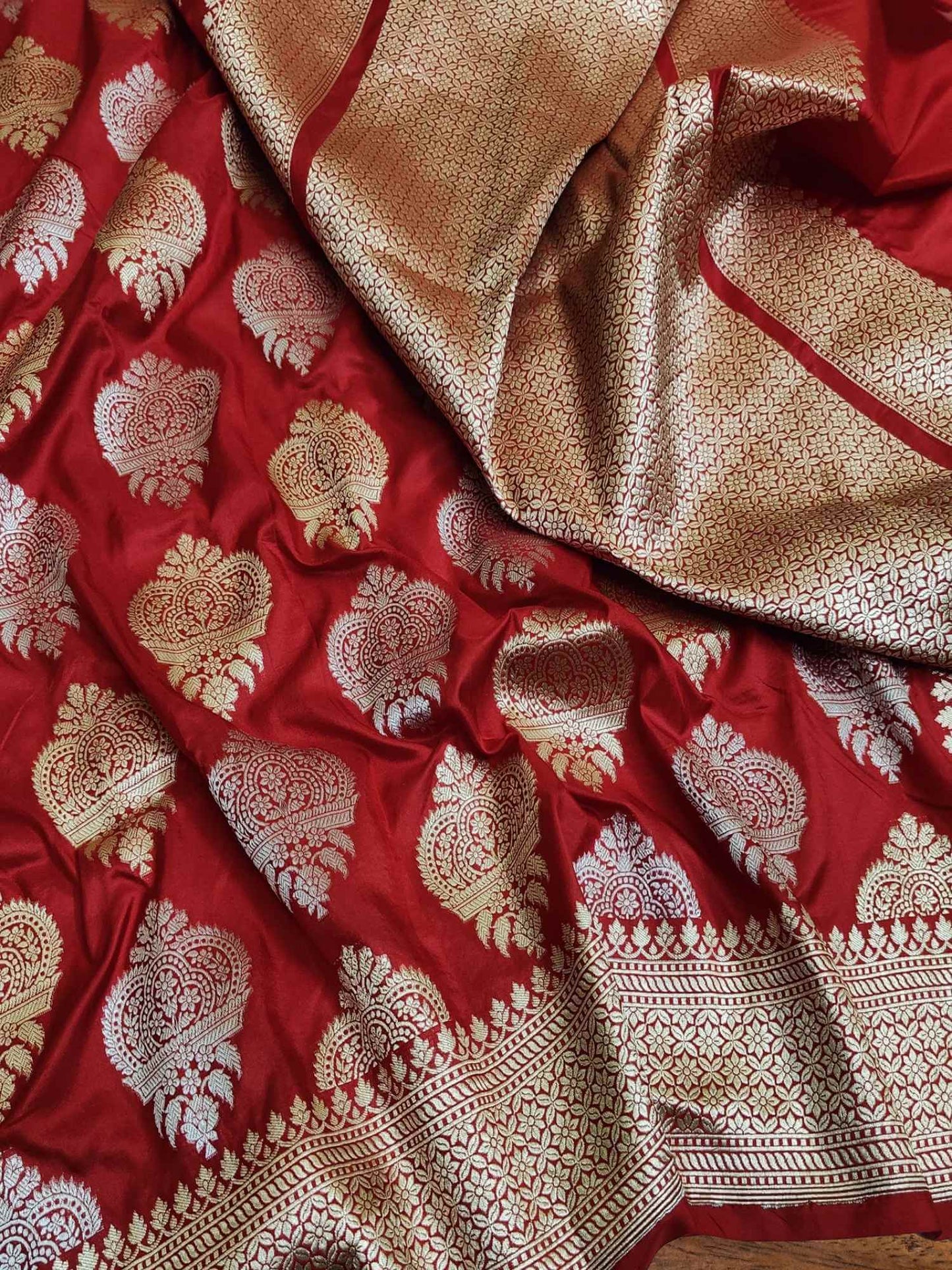 Maroon Katan Silk Water Zari Banarasi Handloom Saree Inspired by Raveena Tandon
