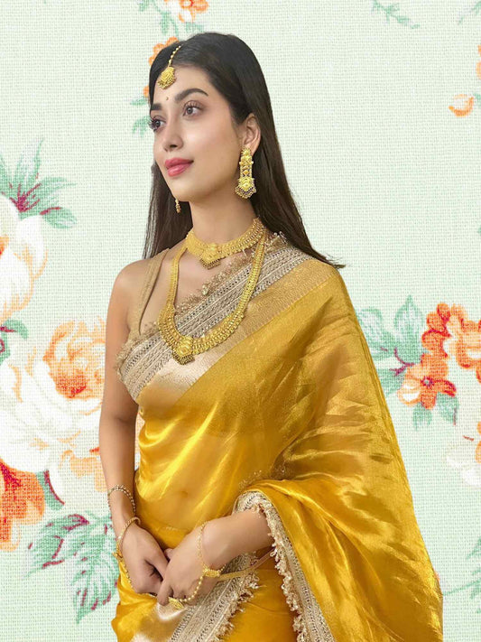 Digangana Suryavanshi in Luxury Canary yellow Handwoven Banarasi Tissue Silk Saree - Close-up