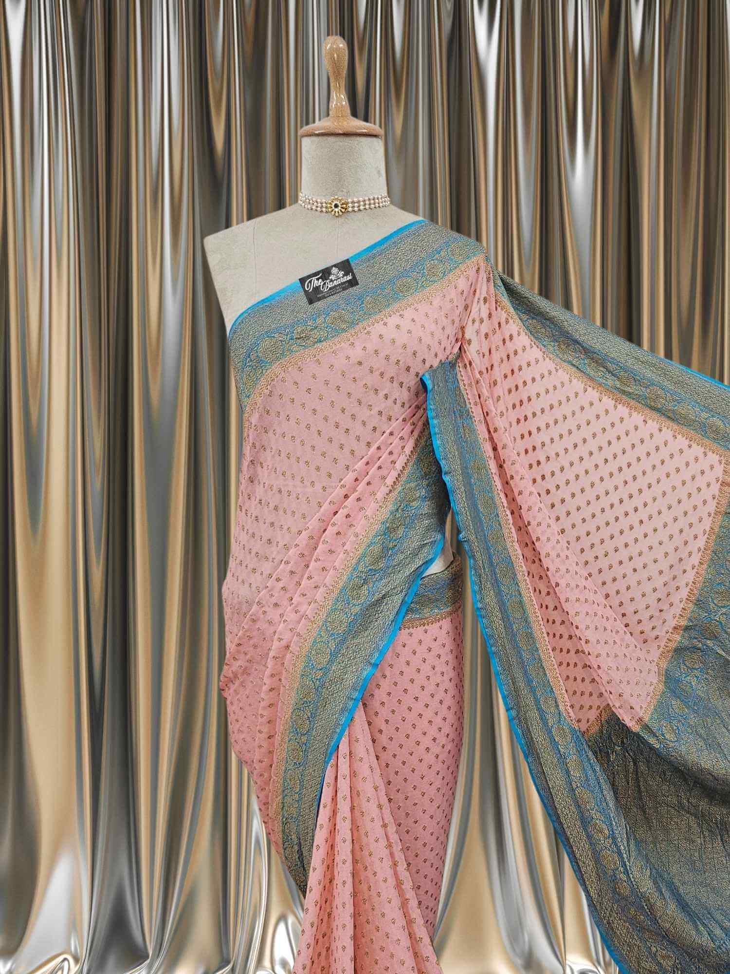 Close-up of 2D Shades Khaddi Georgette Handwoven Banarasi Saree with Antique Zari Work