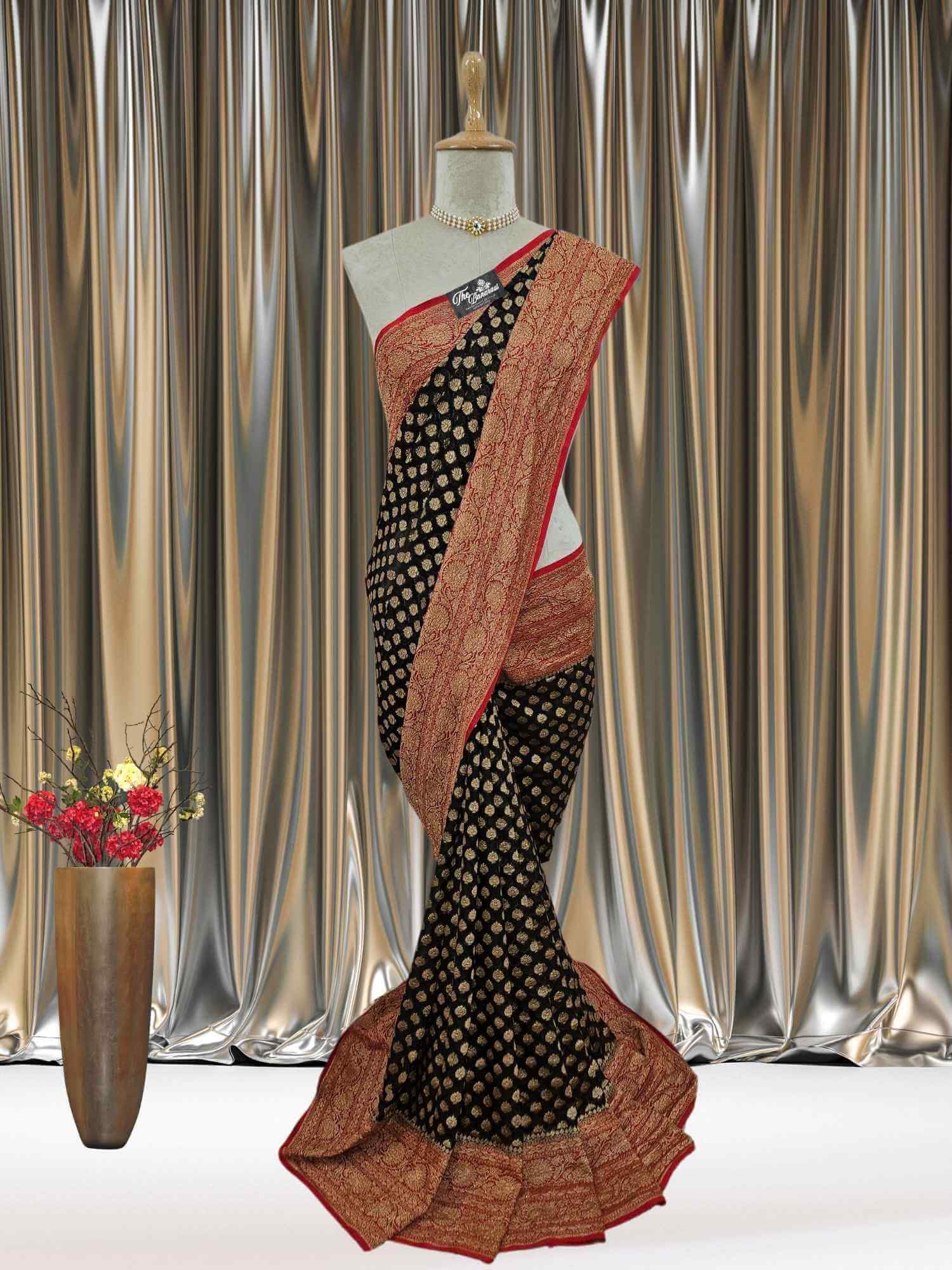 Mannequin wearing Dual Shade Khaddi Georgette Handwoven Banarasi Saree with Antique Zari Work - Full View