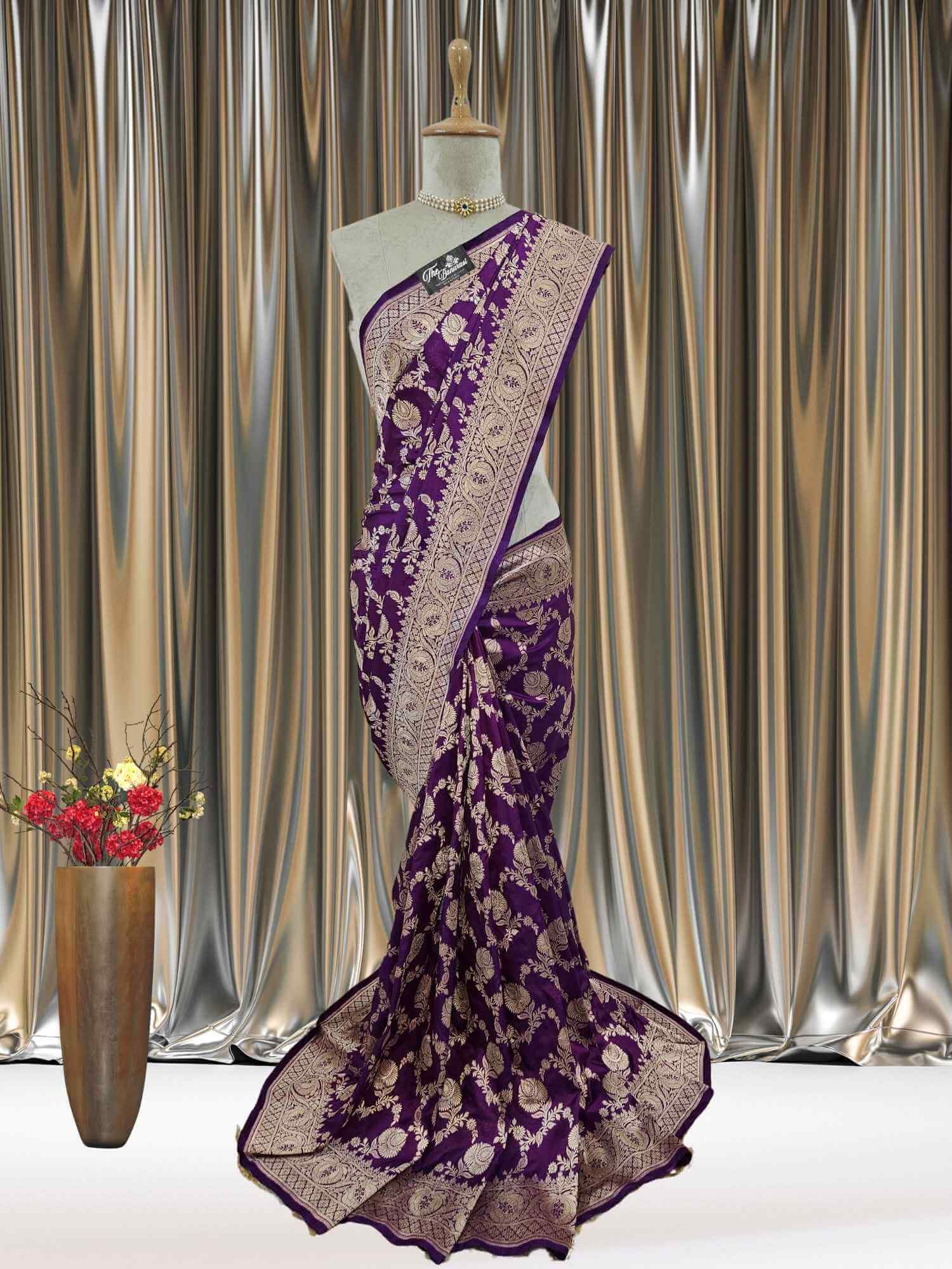 Mannequin wearing Orchid Purple Katan Silk Handwoven Banarasi Saree with Water Zari Work - Full View