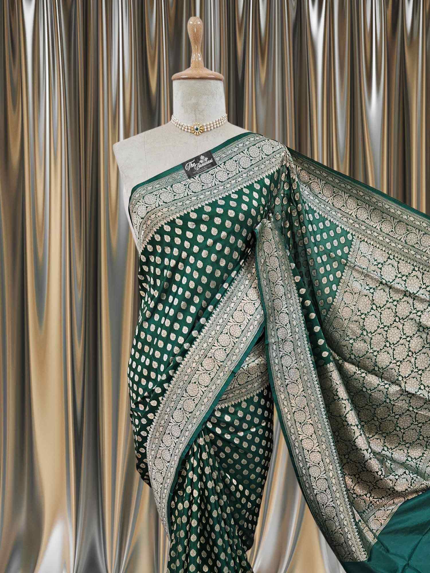 Close-up of Dark Green Katan Silk Handwoven Banarasi Saree with Water Zari Work