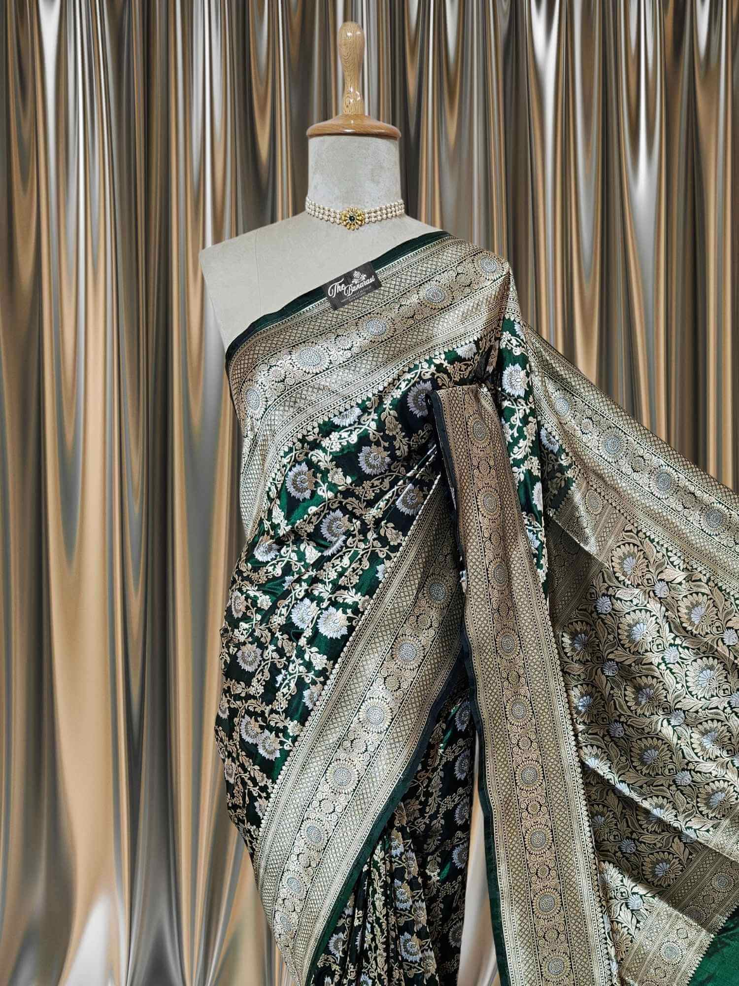 Close-up of Forest Green Katan Silk Handwoven Banarasi Saree with Sona Roopa Work